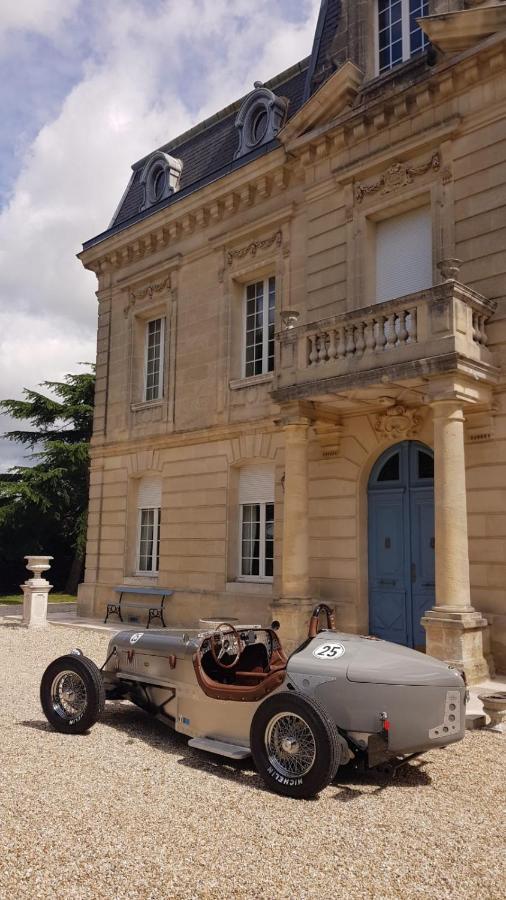 Villa Entiere Du Chateau Lacroix De Civrac 3 Ch, 3 Sdb, Piscine Xxl,Sauna, 4 Etoiles,7 Pers Eksteriør bilde
